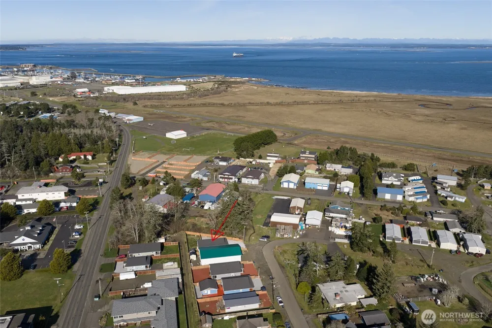 839 1st Street Westport, WA 98595