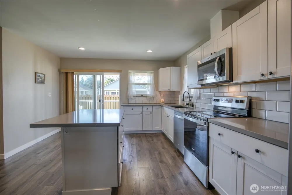839 1st Street Westport, WA 98595