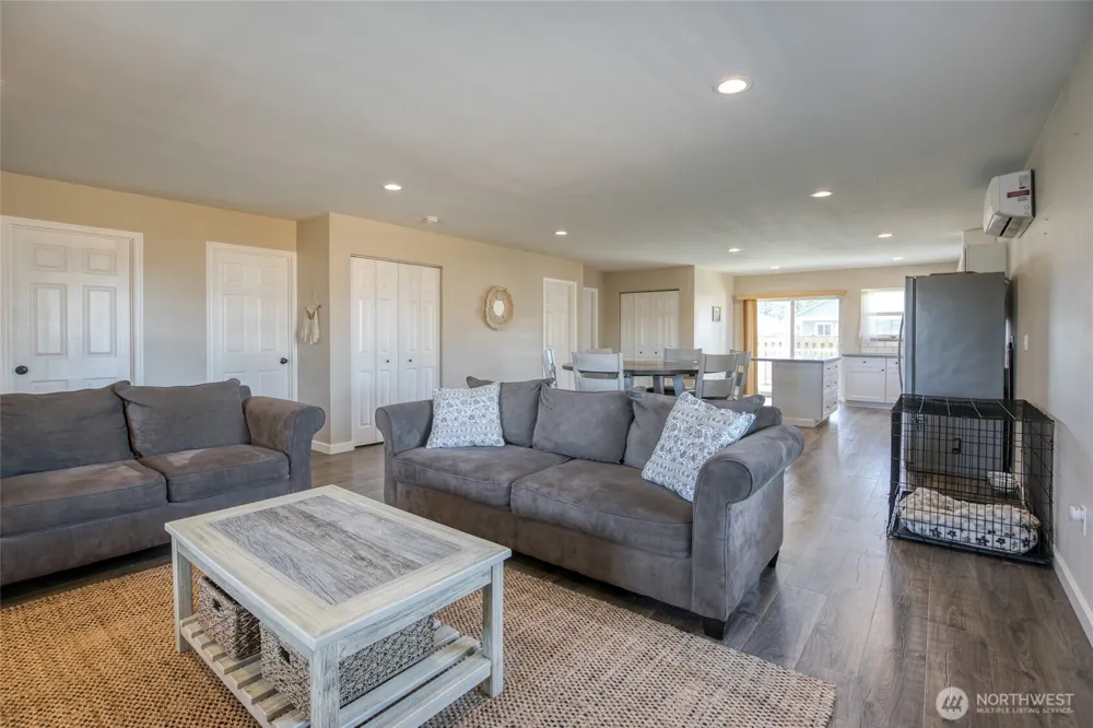 839 1st Street Westport, WA 98595