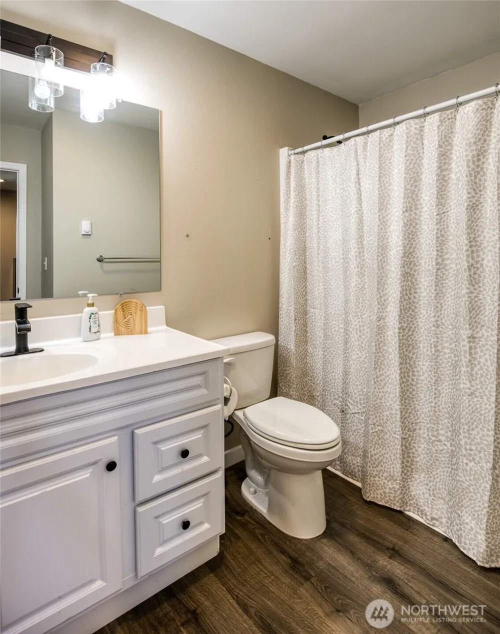 839 1st Street Westport, WA 98595