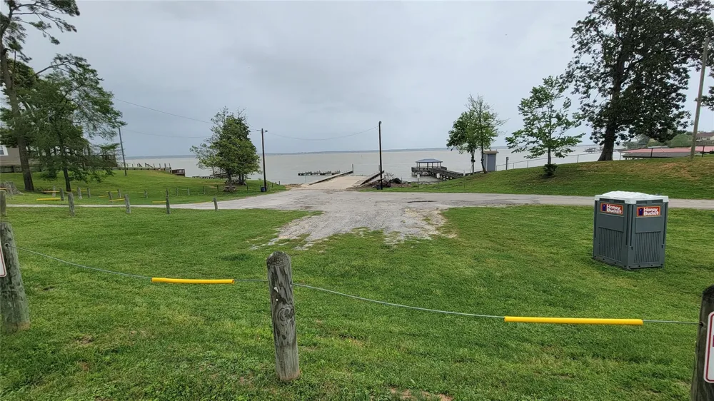 143 Tobago Lane Point Blank, TX 77364