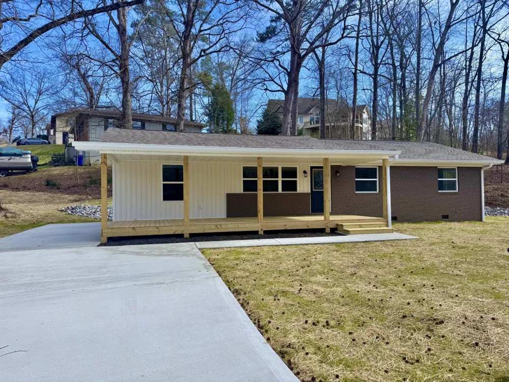 2204 Glengerrie Drive Soddy Daisy, TN 37379