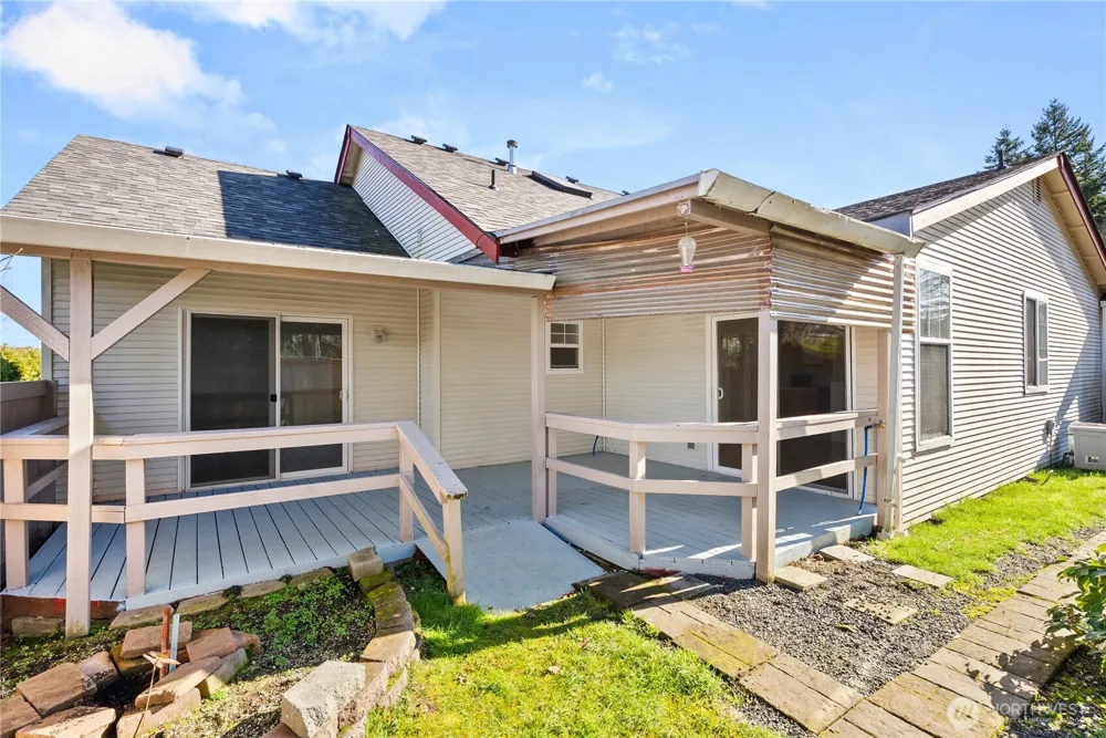 905 Landing Way Centralia, WA 98531