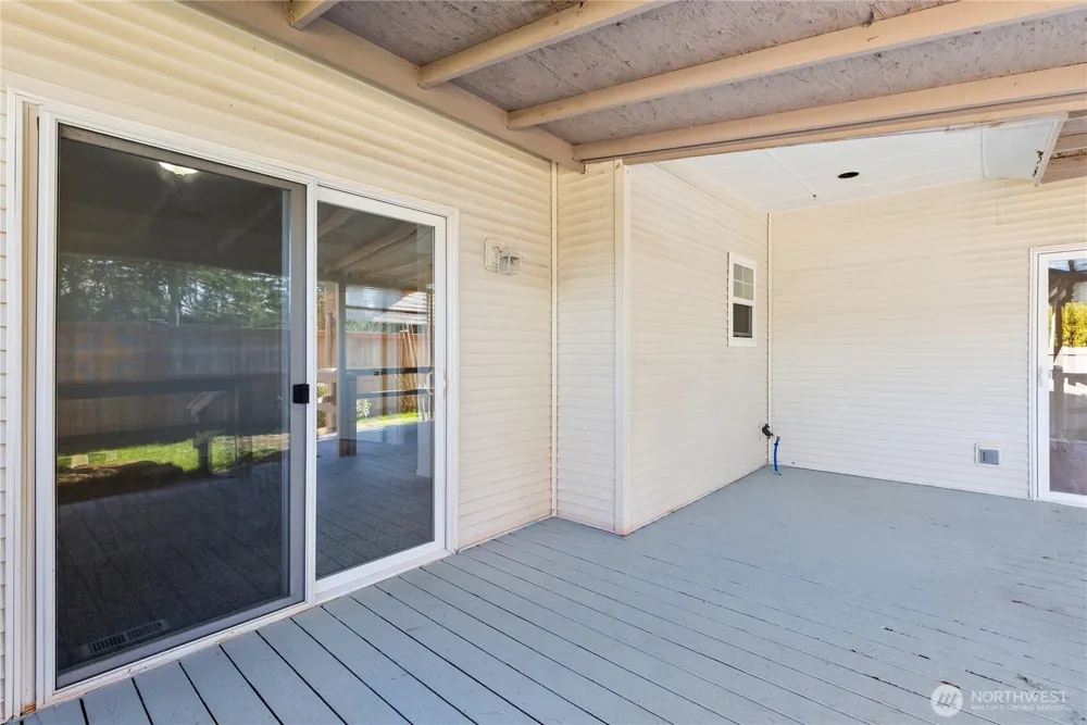 905 Landing Way Centralia, WA 98531