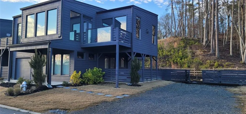 109 Marina Parc Drive