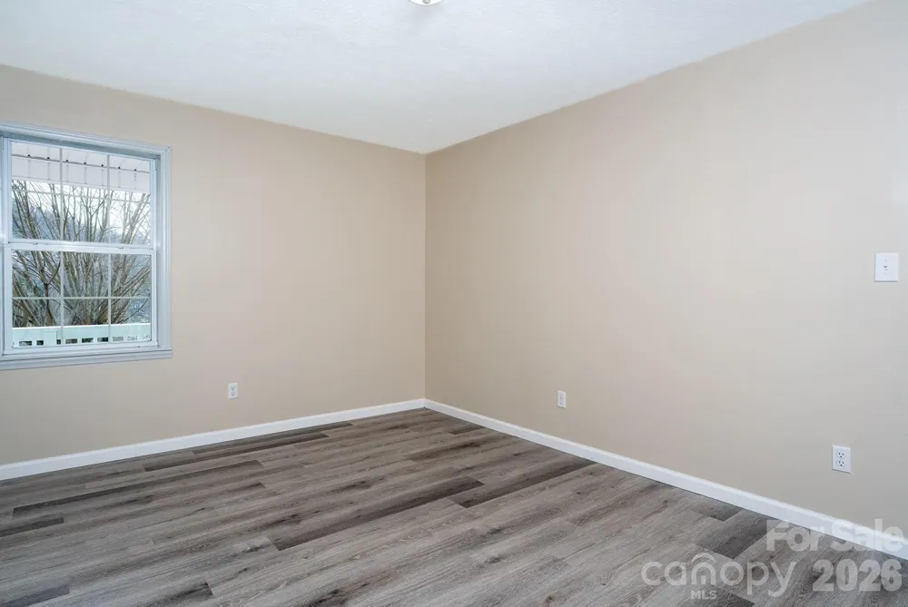 7215 Hwy 421 Highway Vilas, NC 28692