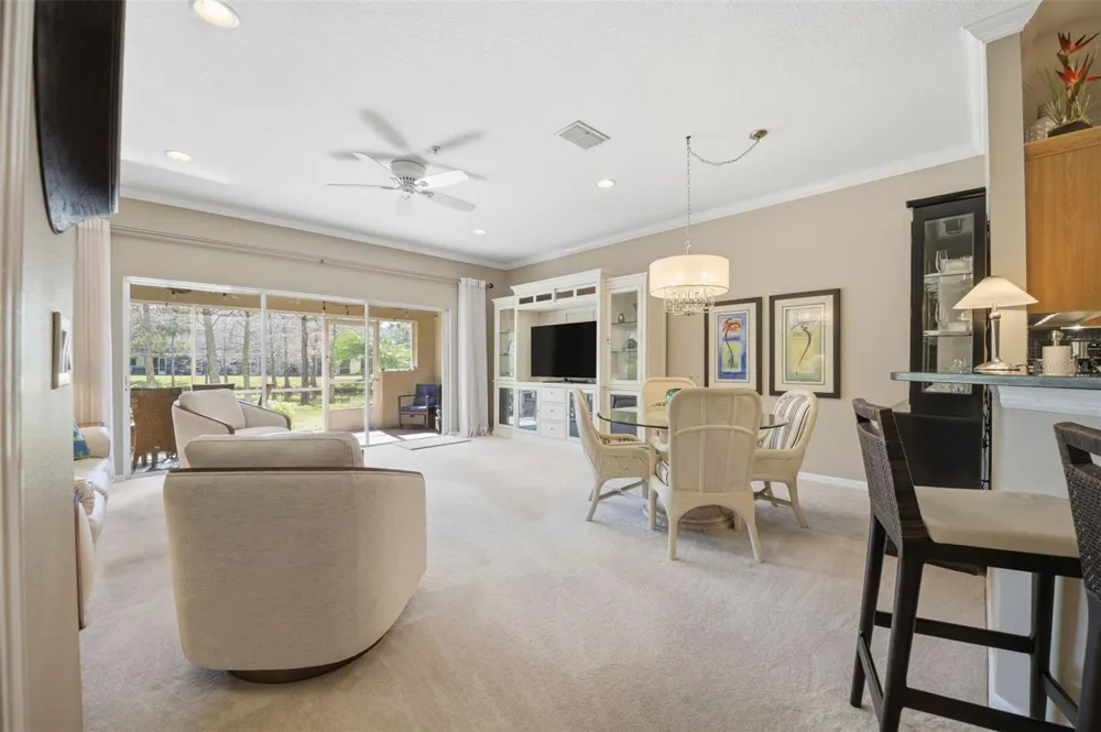 11125 KAPOK GRAND CIRCLE Madeira Beach, FL 33708