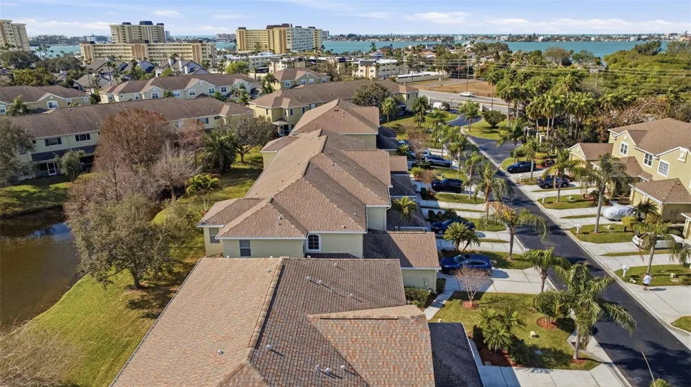 11125 KAPOK GRAND CIRCLE Madeira Beach, FL 33708