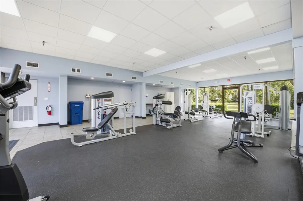 11125 KAPOK GRAND CIRCLE Madeira Beach, FL 33708