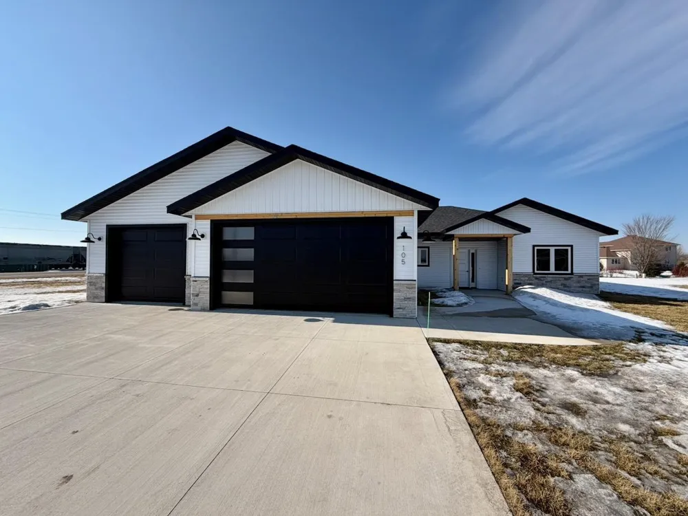 105 16th Street Breckenridge, MN 56520