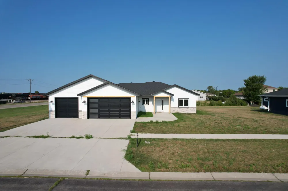 105 16th Street Breckenridge, MN 56520
