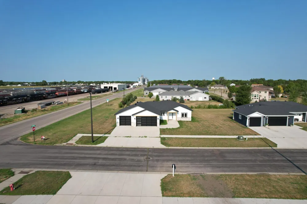 105 16th Street Breckenridge, MN 56520