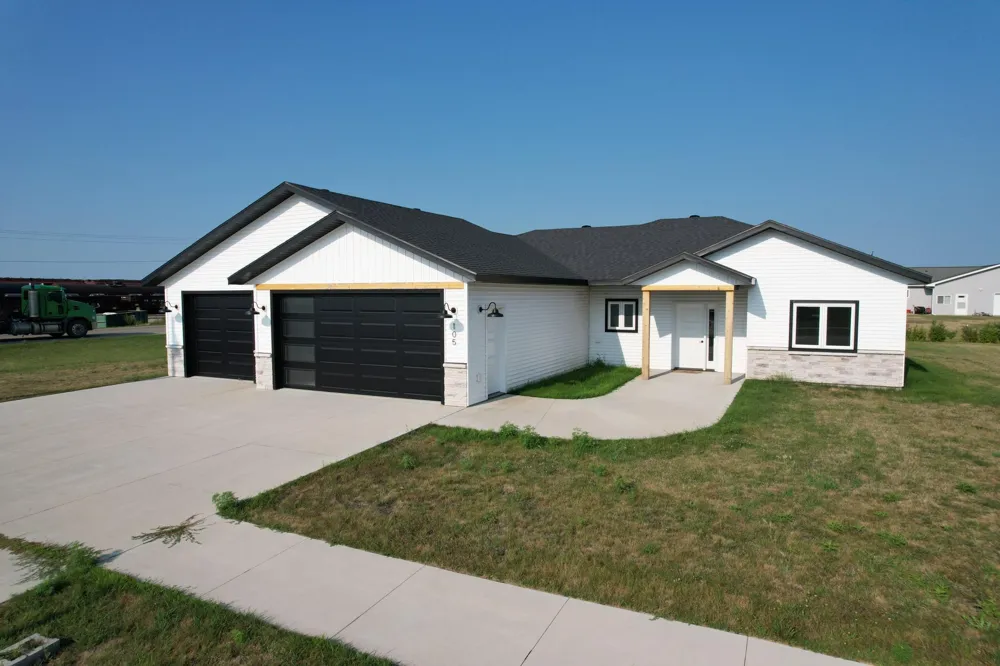 105 16th Street Breckenridge, MN 56520