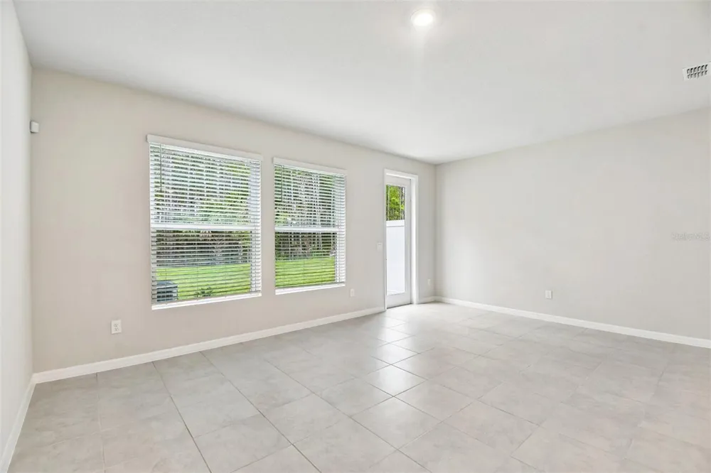 1121 WILD CREST LANE Daytona Beach, FL 32117