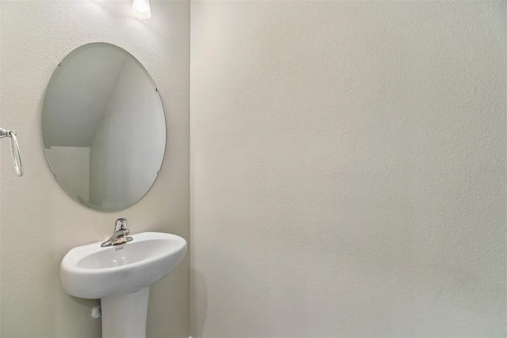 1121 WILD CREST LANE Daytona Beach, FL 32117