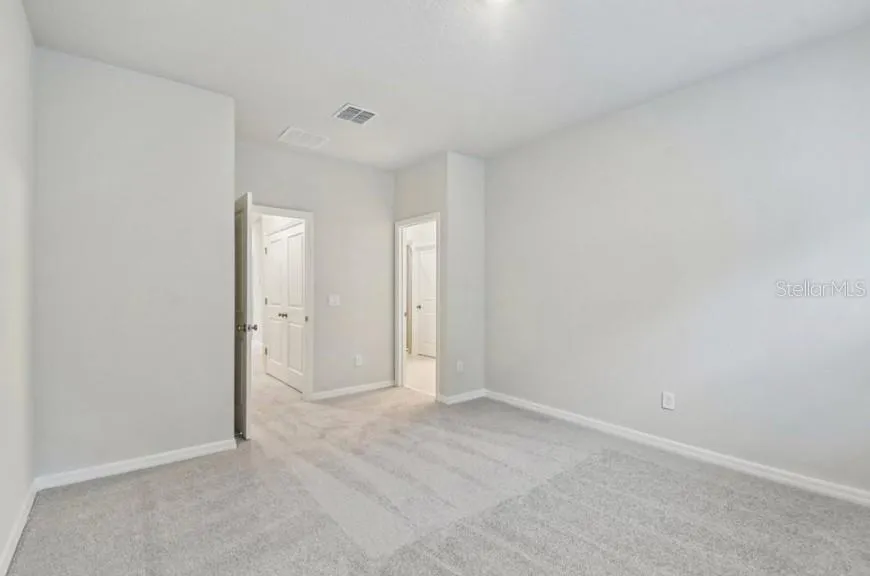 1121 WILD CREST LANE Daytona Beach, FL 32117