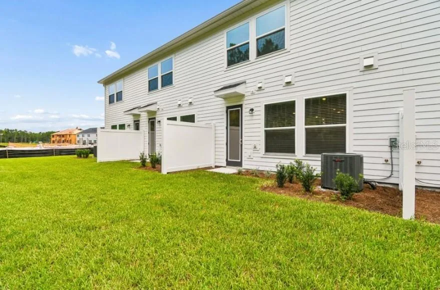 1121 WILD CREST LANE Daytona Beach, FL 32117