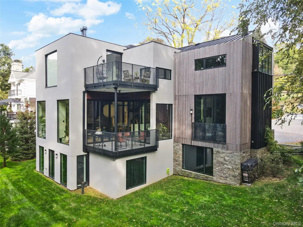95 Broadway Irvington, NY 10533