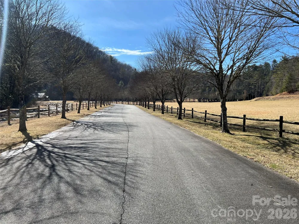 521 Timber Rock Drive #521 Lenoir, NC 28604