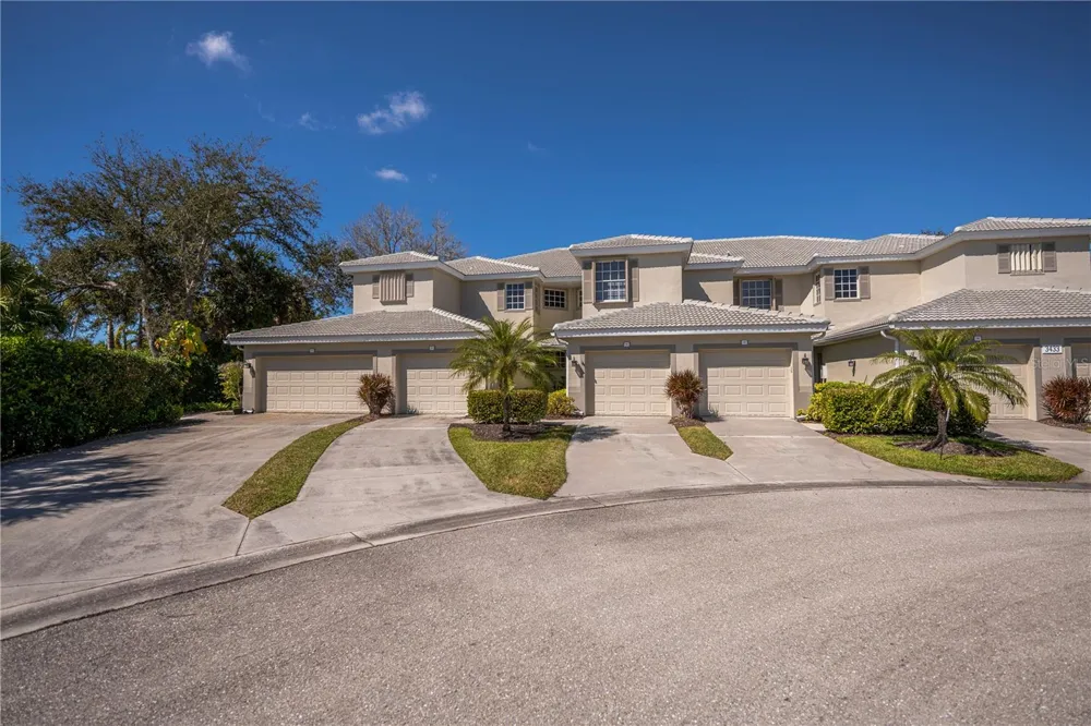 3433 GRAND VISTA COURT #202 Port Charlotte, FL 33953