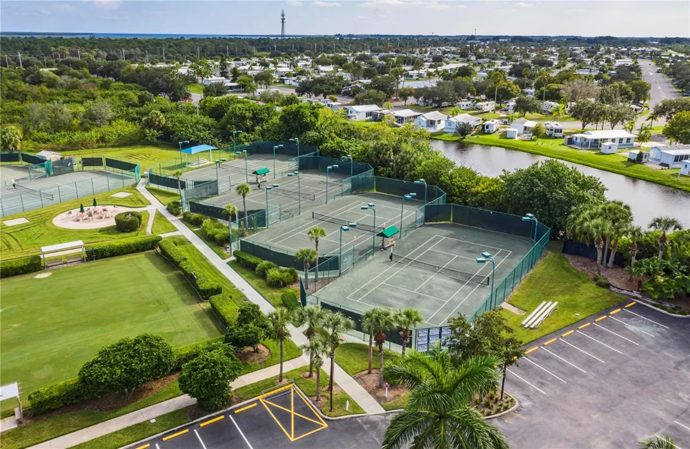 3433 GRAND VISTA COURT #202 Port Charlotte, FL 33953