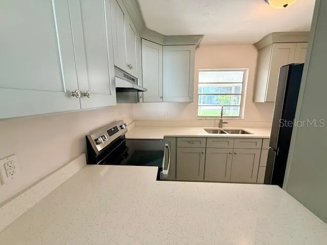 420 FIREHOUSE COURT #10 Longboat Key, FL 34228