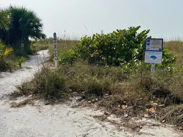 420 FIREHOUSE COURT #10 Longboat Key, FL 34228