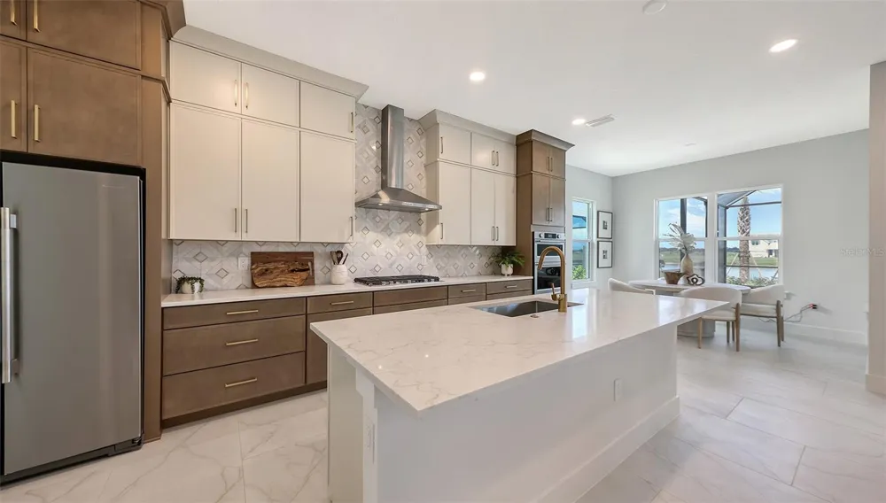 721 ANEGADA LANE Sarasota, FL 34234