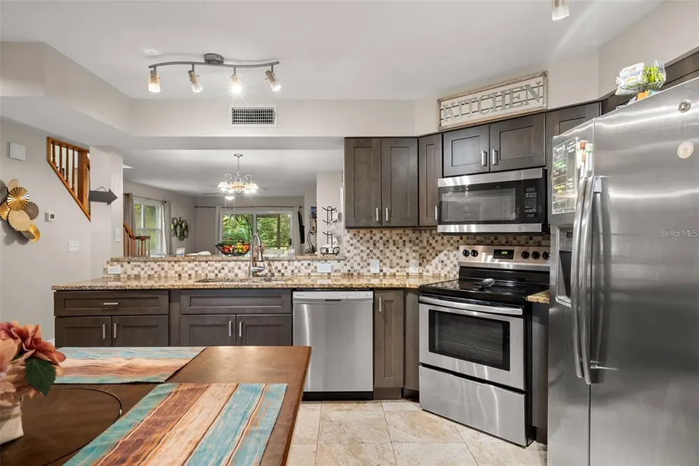 1423 WATER VIEW DRIVE W Largo, FL 33771