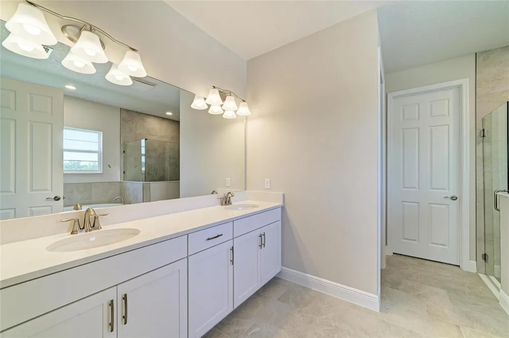 33496 TWILIGHT SEA PLACE Dade City, FL 33525
