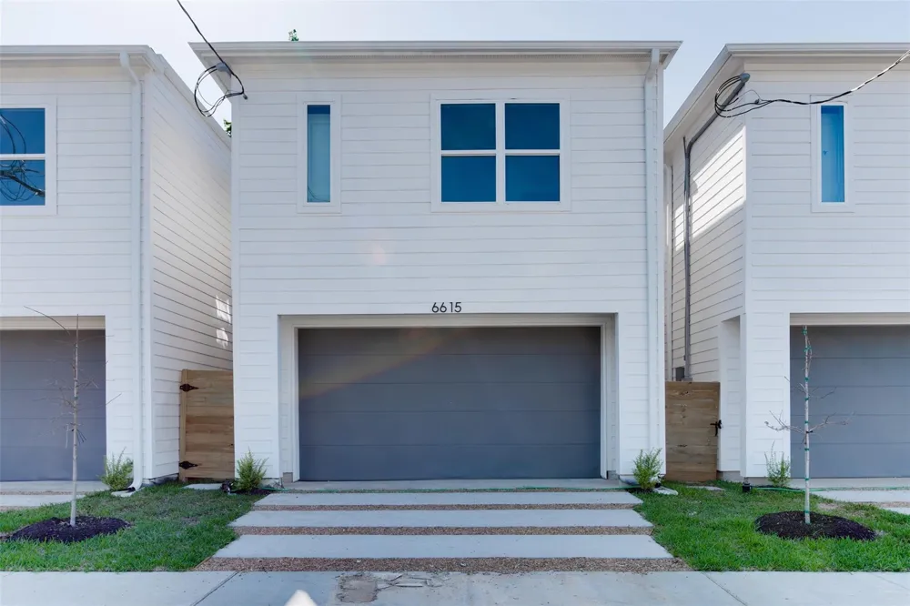 6615 Ezzard Charles Lane