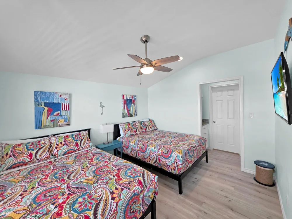 1120 Alex Drive Gilchrist, TX 77617