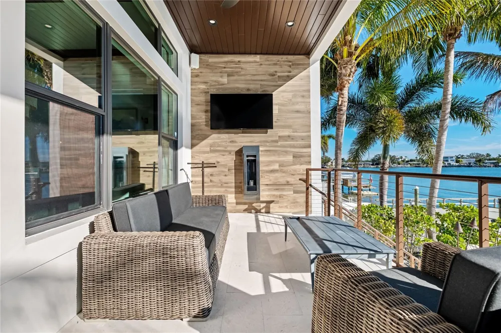 459 20TH AVENUE Indian Rocks Beach, FL 33785
