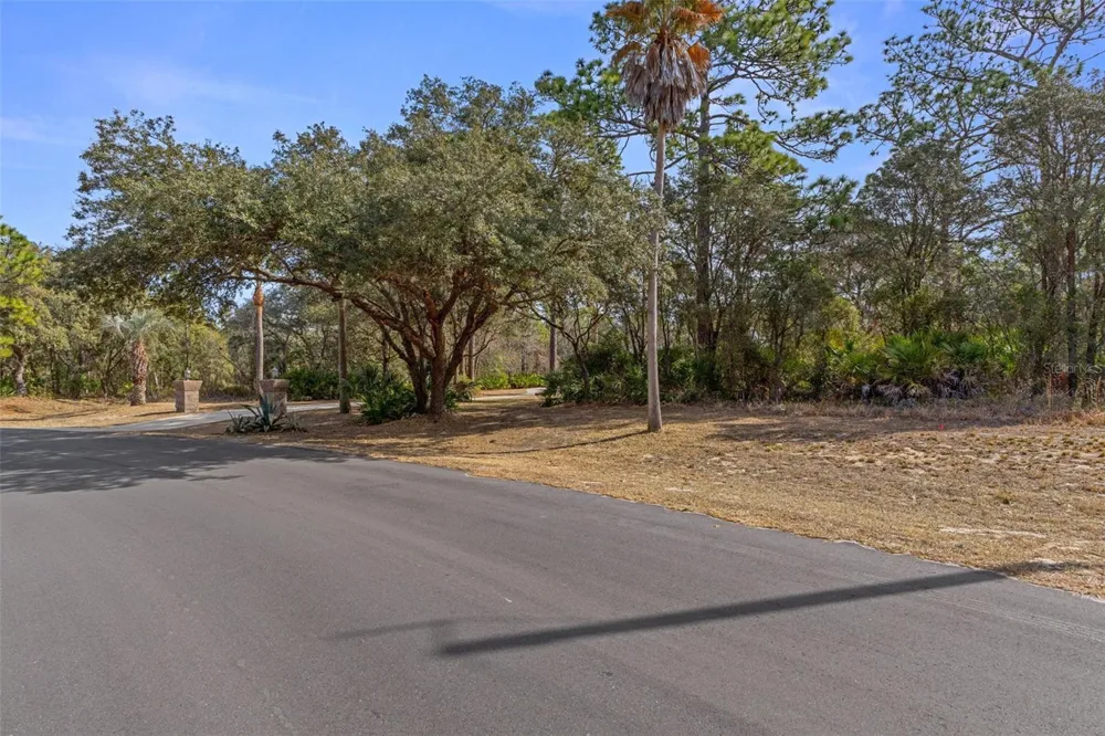 4976 W YEARLING DRIVE Beverly Hills, FL 34465