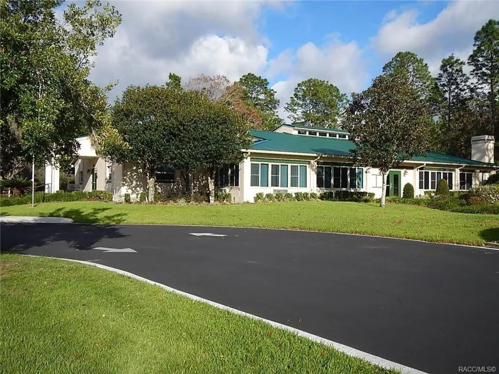 4976 W YEARLING DRIVE Beverly Hills, FL 34465