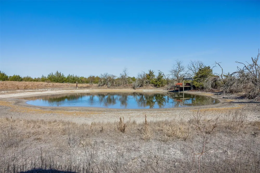 2998 E State Highway 237 Round Top, TX 78954
