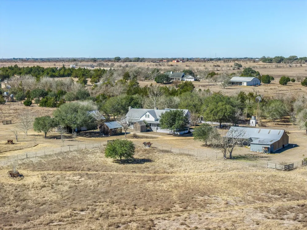 2998 E State Highway 237 Round Top, TX 78954