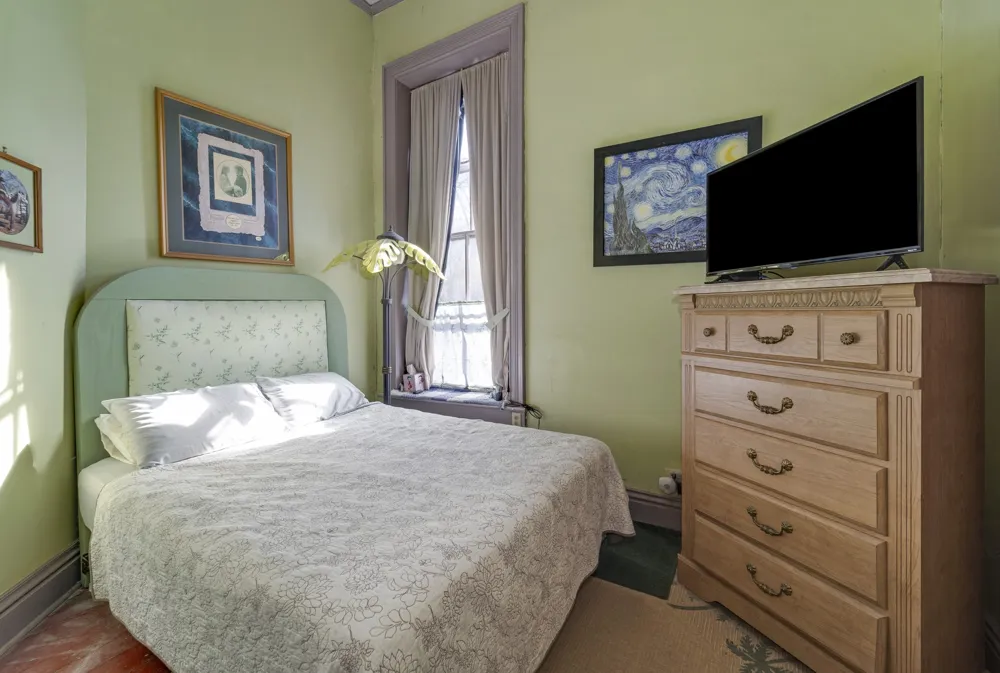 307 Vine St S Wartrace, TN 37183