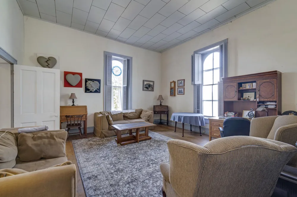 307 Vine St S Wartrace, TN 37183