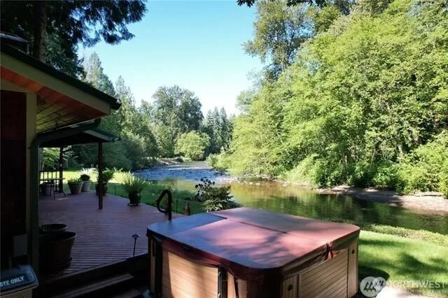 24527 250th Avenue SE Maple Valley, WA 98038