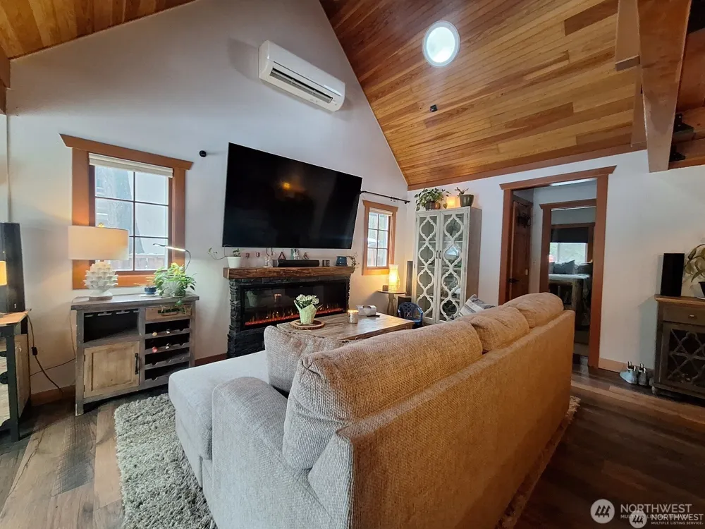 24527 250th Avenue SE Maple Valley, WA 98038