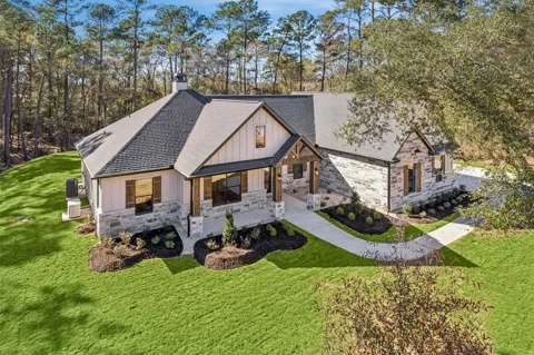 9332 Cedar Bend