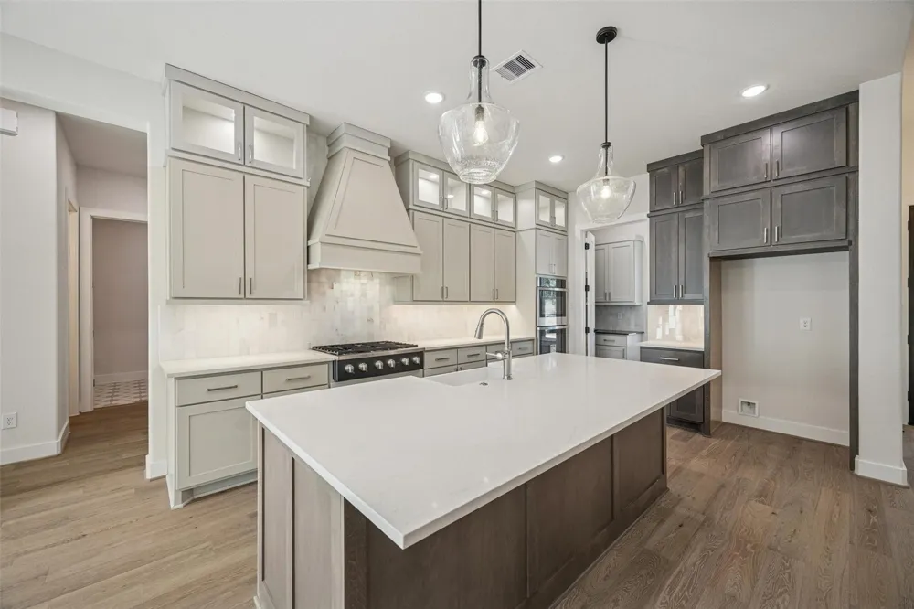 9332 Cedar Bend Plantersville, TX 77363