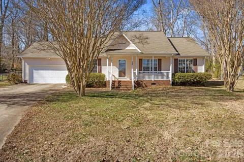 300 Chinaberry Drive