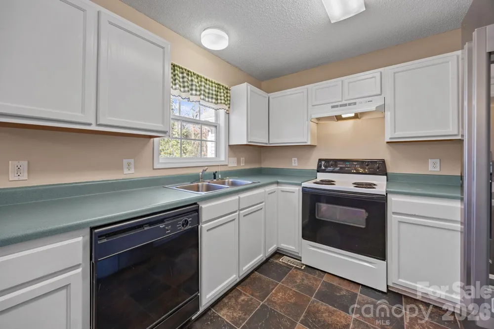 300 Chinaberry Drive China Grove, NC 28023