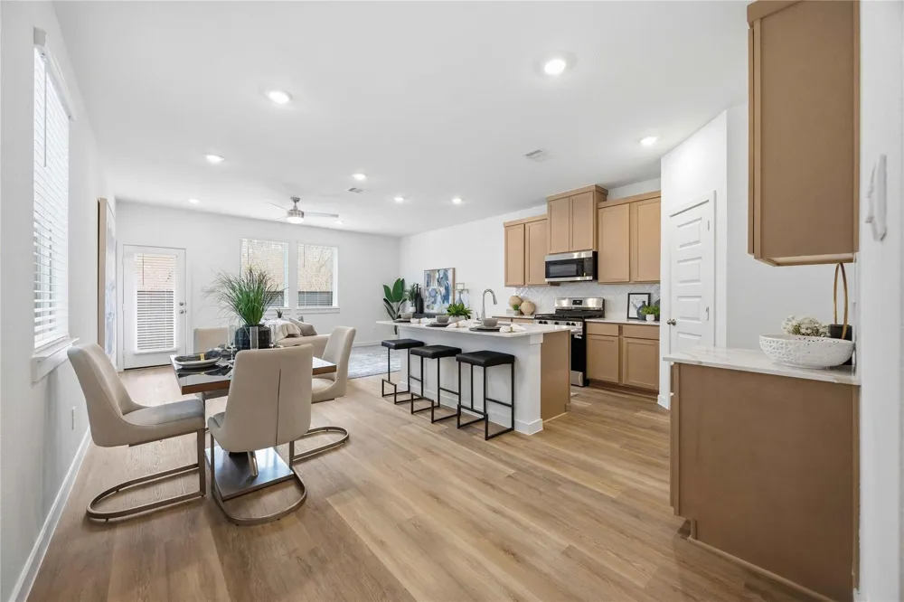 1054 Wheatley Oak Lane