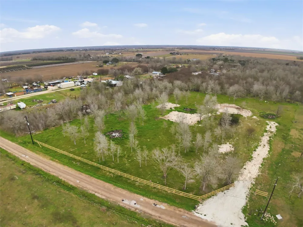 Willow Road Wallis, TX 77485