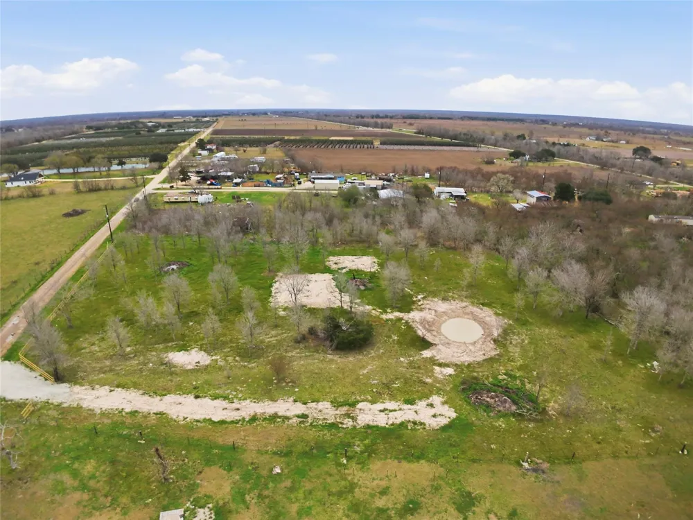Willow Road Wallis, TX 77485