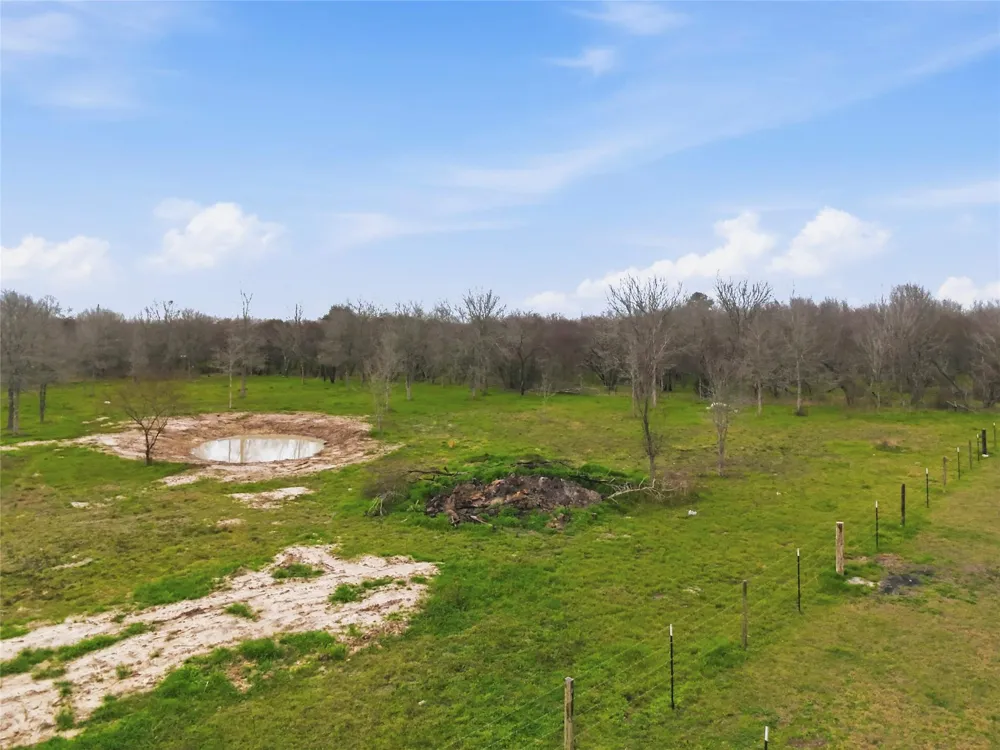 Willow Road Wallis, TX 77485