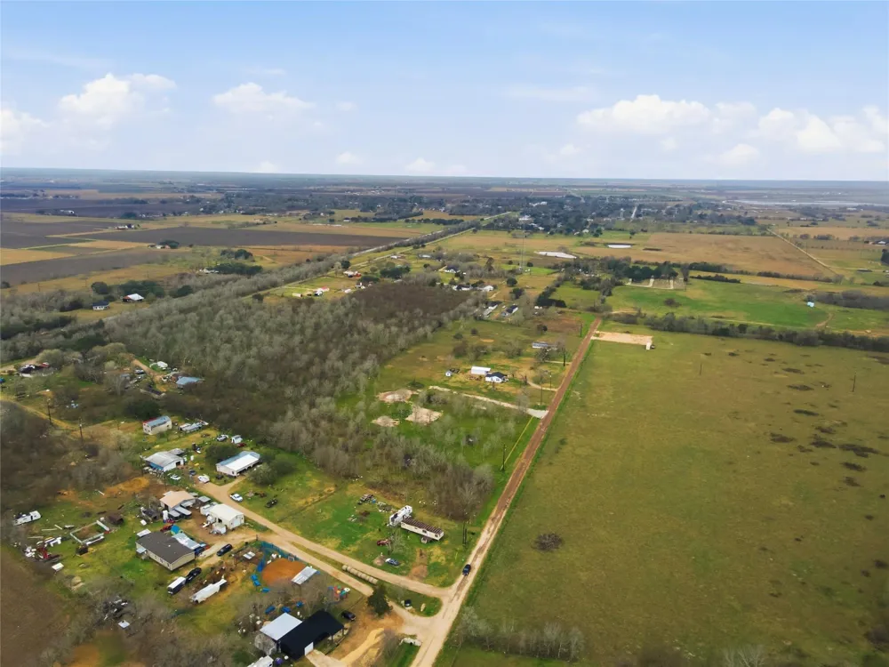 Willow Road Wallis, TX 77485